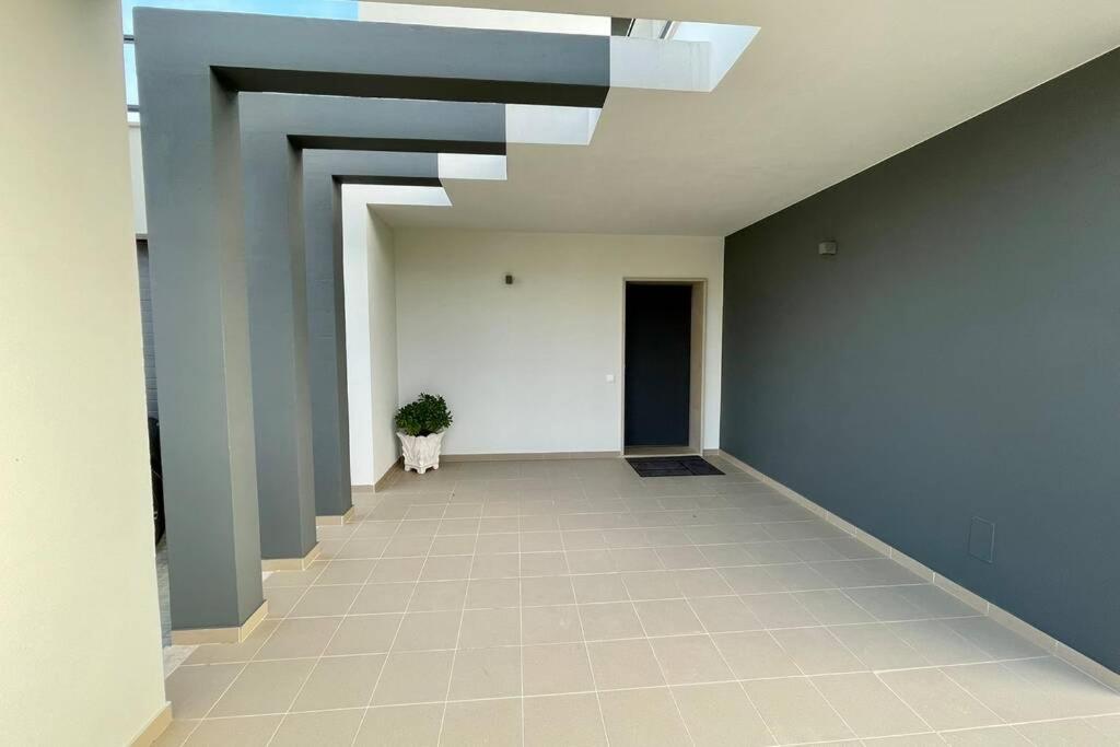 New And Modern 3 Bedroom Villa With Private Heated Pool Near Nazare Sao Martinho do Porto Exterior photo